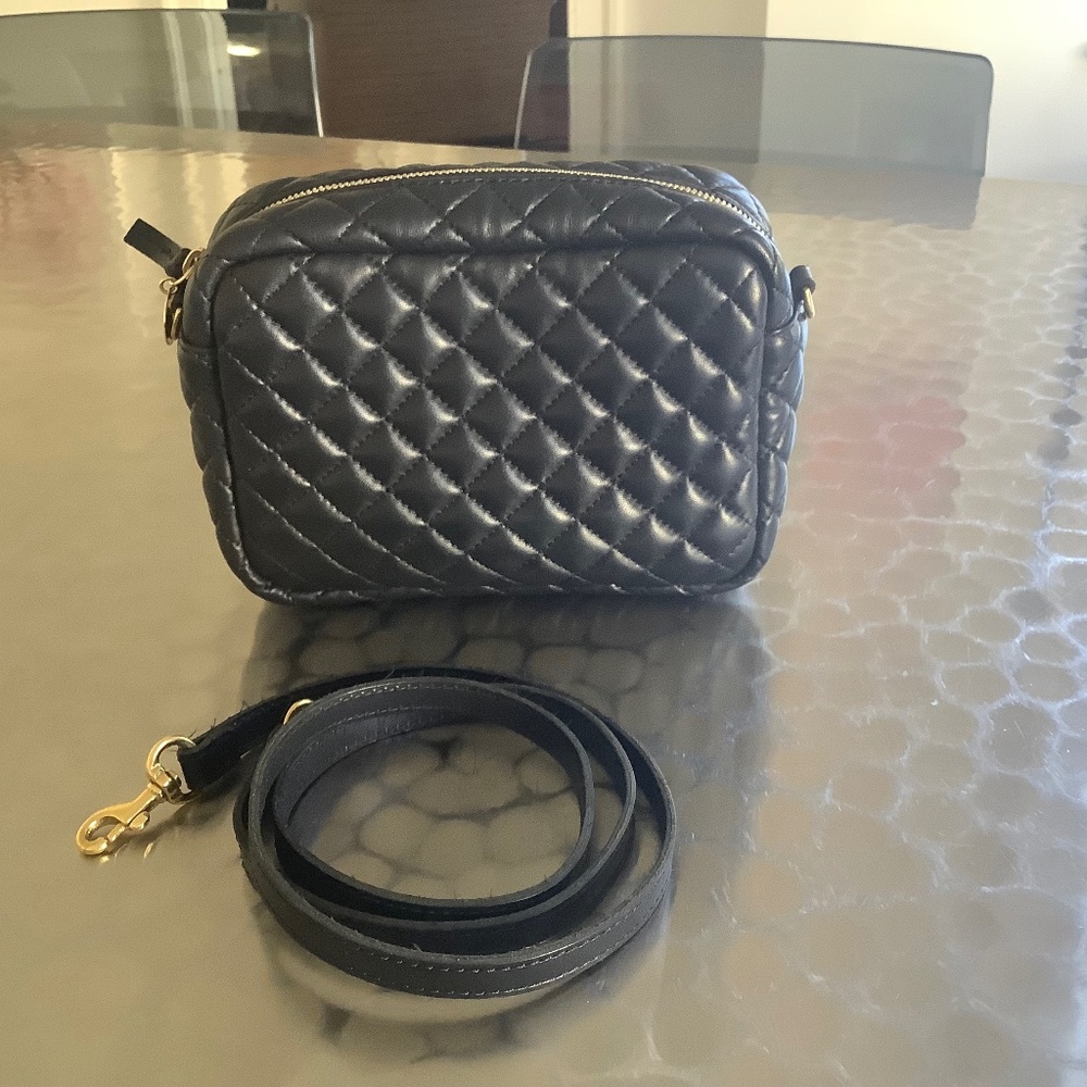 Clare V Black Quilted Midi sac